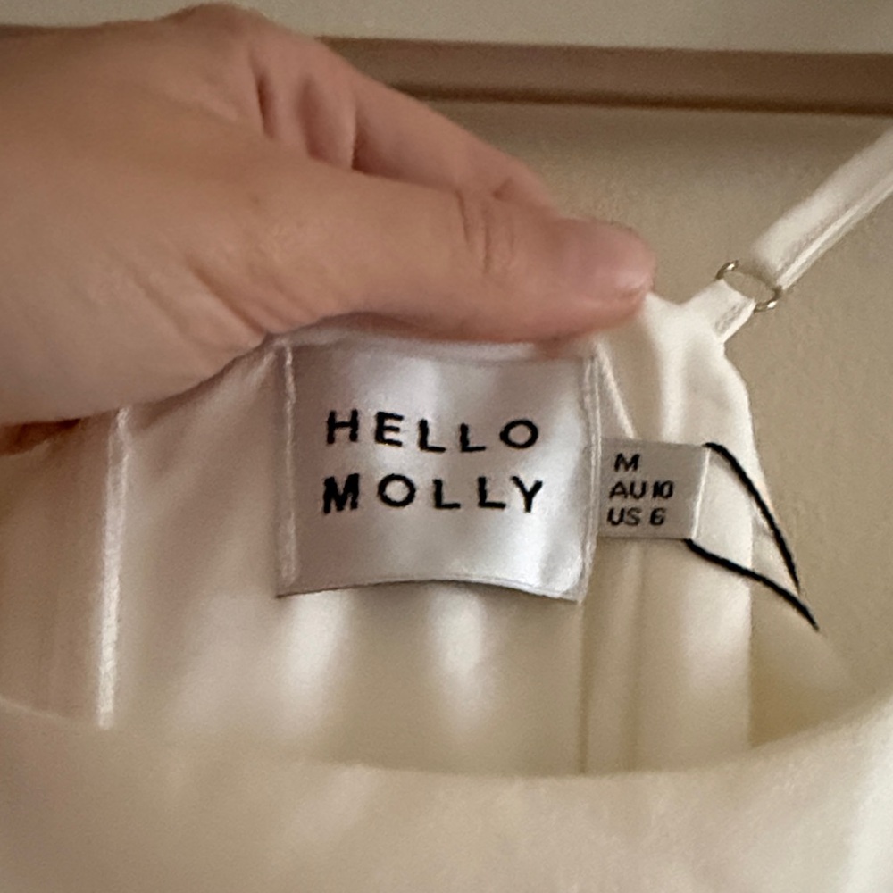 Hello Molly VELVET ROSES DRESS WHITE Ruffle Hem Medium - Picture 7 of 11